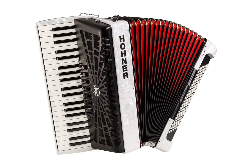 Vrácení Zdarma HOHNER Bravo III 120 white (SilentKey)