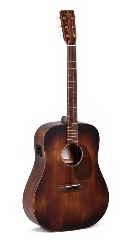 Odeslání Ihned Sigma Guitars DM-15E-AGED